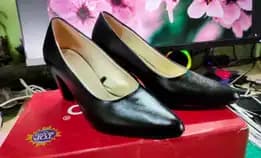 Sepatu Kerja Wanita Merk Fladeo Size 36