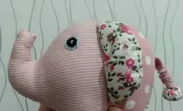 Boneka Gajah Pink