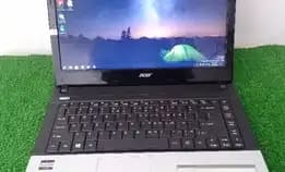 Laptop Acer Aspire E1 -421