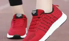 Sneakers Wanita Running 