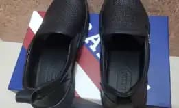 Sepatu Slip On Pria Bally