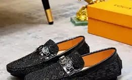 Sepatu Pria Slip On Lv Loafer Cowok Hitam Men Shoes Tanpa Tali