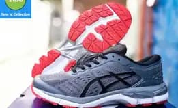 Sepatu Asics