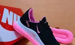 Sepatu Sneaker Wanita Nike Air Max