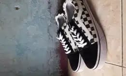 Sepatu Vans