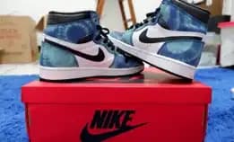 Nike Air Jordan 1 Retro High Tie Dye Size Us 10 / Size Eu 44 / Sepatu Nike Wts