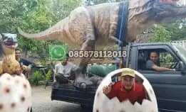 Patung Telur Dino