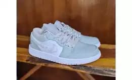 Sepatu Sneakers Nike Junior Low Camo Mint