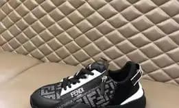 Sepatu Sneakers Pria Fendi