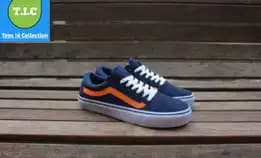 Sepatu Vans Pendek