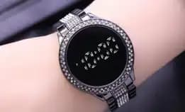 Best Seller Jam Tangan Fashion Wanita Diamond Rantai Led Touch Screen