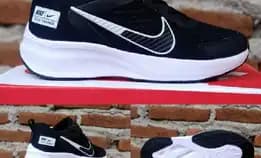 Sepatu Sneaker Wanita Nike Terlaris 