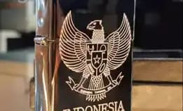 Zippo Bisa Custom Logo Ukir Nama Gambar Tulisan Foto Grafir Laser 