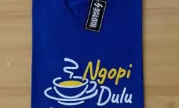 Kaos Katakata Ngopi Dulu Biarga Salah Paham