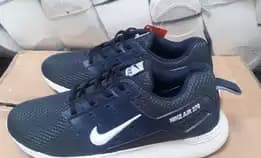 Sepatu Nike