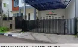 Rumah Mewah Ready Dlm Komplek Di Jakarta Selatan.Dkt Gerbangtol