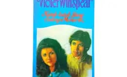 Novel Roman Klasik Violet Winspear Kutub Kutub Yang Saling Menarik