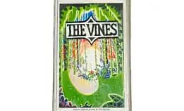 Kaset Pita Musik Band Garage Punk Rock The Vines Highly Evolved 2002