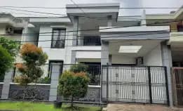 Dijual Rumah 2 Lantai Siap Dihuni Taman Laguna Cibubur Bekasi