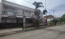 Dijual Rumah Dua Lantai Di Dharmahusada Indah Barat Surabaya