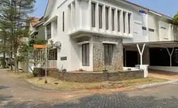 Rumah Mewah Minimalis Di Discovery Conserva Tangerang Selatan