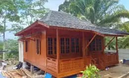 Wahyu Rumah Kayu