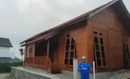 Wahyu Rumah Kayu