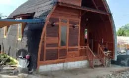 Wahyu Rumah Kayu