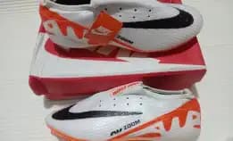 Sepatu Bola Nike Zoom Marcurial Size 41 