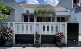 Jual Rumah Bagus Nyaman Di Jalan Bukit Tangerang Selatan