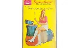 Kaset Pita Tom Jones Show Klasik Vintage