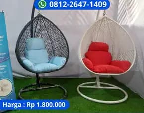 Ayunan Rotan Gantung Dengan Detail Mewah & Glamour