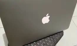 Macbook Semarang