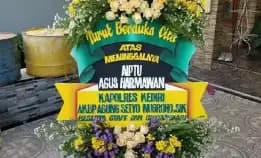 Toko Bunga Murah Di Kediri 0852-3532-5717 Widuri Wijaya